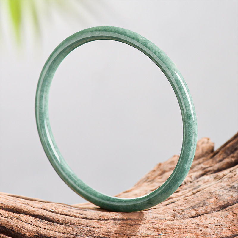 Vintage Women Fashion - Natural Burmese Jadeite Bracelet Bangle Real