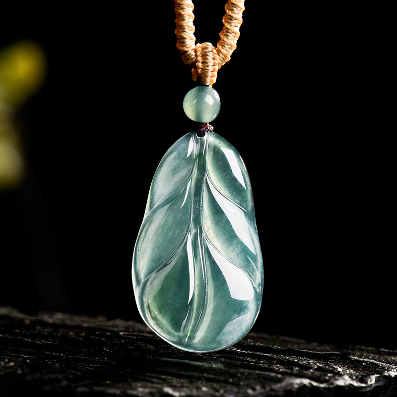 Myanmar Jadeite Leaf Pendant G - đánh giá và giá Vintage Women Fashion